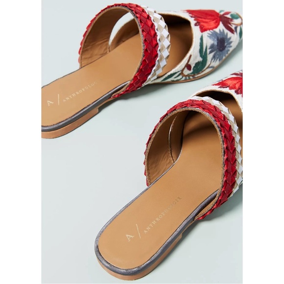 Anthropologie Paz Beaded Slides Red and White Floral Embroidered Mules SZ 8 NWT - Picture 4 of 11